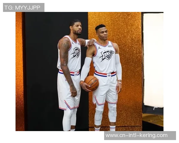 詹姆斯队与字母哥队全明星赛精彩对决引发篮球迷热议